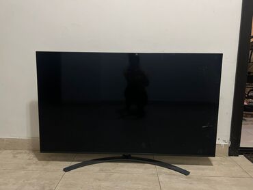 Televizorlar: Ekranı işləmir LG markalı, böyük ekranlı televizor. Qara rəngdədir və