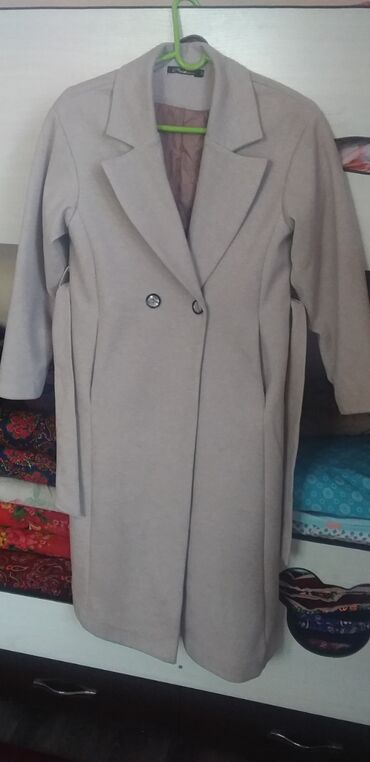 classik fashion in Кыргызстан | ВАННЫ: Пальто XL, цвет - Бежевый, Fashion Girl