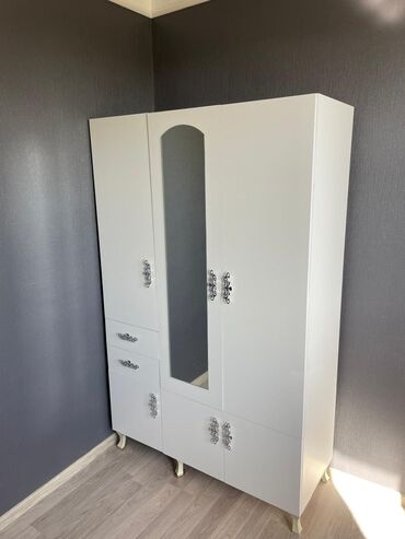 Dolablar: Yeni, Açılan, 3 qapılı Düz dolab, Qarderob, paltar dolabı — 6