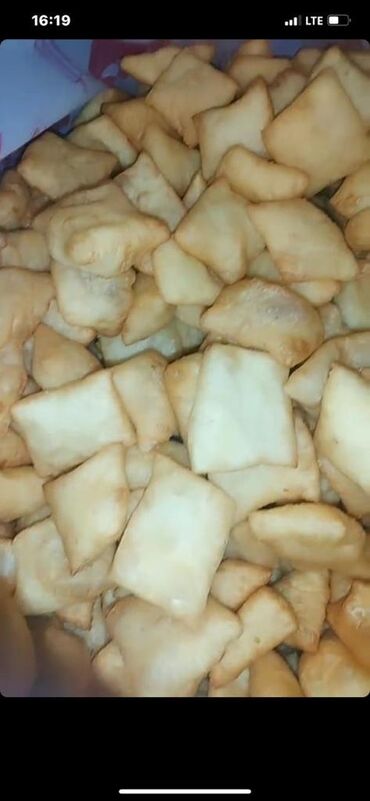 Выпечка, хлебобулочные изделия: Санза 1 шт Булочки 1 кг в одном килограмме 24 шт Пирог 2,5 кг 1300 — 9