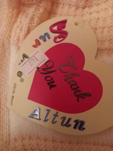 Koftalar, sviterlər: Teze jaketler 2-3 -4-5 yaw ucun .Alinan qiymetden cox ucuz satilir. 3 — 7