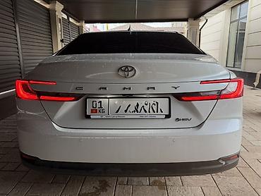 Транспорт: Toyota Camry: 2025 г., 2.5 л, Вариатор, Гибрид, Седан — 8