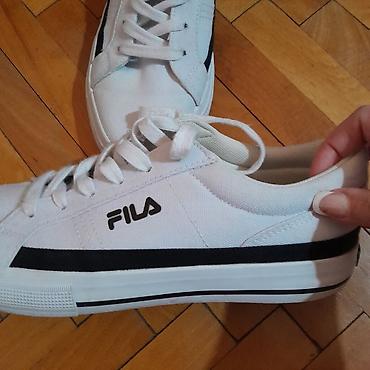 Patike: Fila bele patike – klasičan nizak model od platna - Brend: Fila — 5