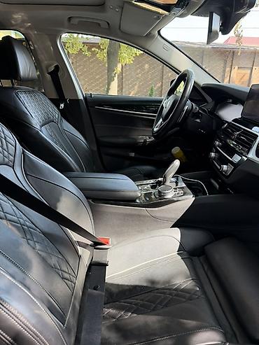 kaiyi e5: BMW 5 series: 2021 г., 2 л, Электромобиль, Седан — 9