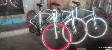 велосипед 29 колесо: Корейский велосипед алюминиевый шоссейный. колёс 28