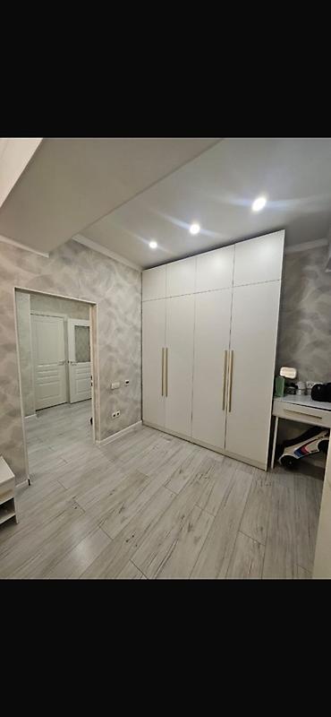 Продажа квартир: 2 комнаты, 62 м², 1 этаж — 12