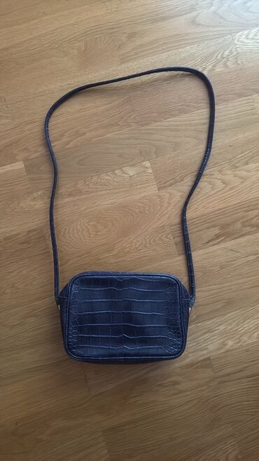 Çantalar: Çiyin çantası — 15