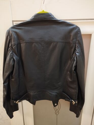 Кожаные куртки: Кожаная куртка, Классическая модель, Натуральная кожа, Укороченная модель, XL at lalafo.kg — 7 Кожаные куртки: Кожаная куртка, Классическая модель, Натуральная кожа, Укороченная модель, XL — 7
