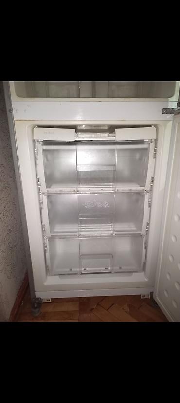 ventilyator satilir: Beko ikiqablı soyuducu - Rəng: metalik boz (inox üslubunda) - Üst — 5