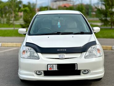 жугули 4: Honda Civic: 2002 г., 1.7 л, Вариатор, Бензин, Хетчбек