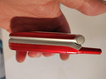 plafonska ventilacija: LG preklopni mobilni telefon (crveno‑srebrni), sa spoljnim ekranom i — 3