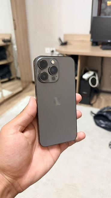Apple iPhone: IPhone 13 Pro, цвет Graphite - Экран 6.1" Super Retina XDR OLED, 120 — 2