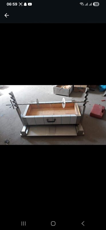 Soyuducu vitrinləri: Məhsul: Peçenye–şirniyyat üçün soyuduculu vitrinlər Təsvir: - — 27