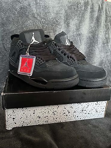 dsquared: - Prodajem KOPIJA ženski patika, Nike Air Jordan Retro Black Cat, broj — 1