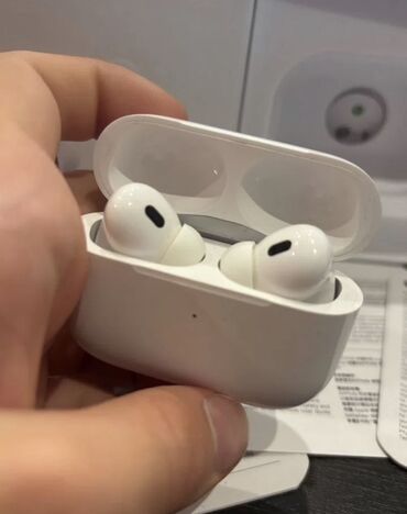адаптер на айфон: Вакуумдук, Apple, Колдонулган, Электр зымсыз (Bluetooth), Классикалык