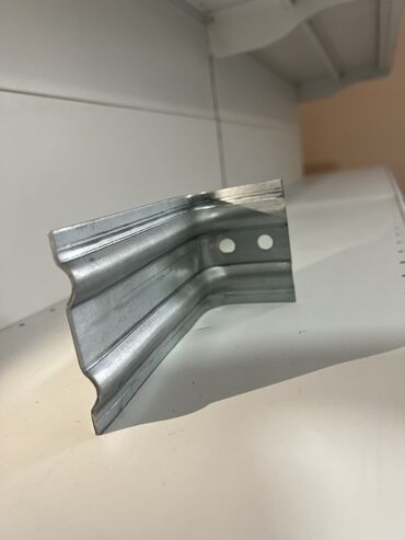 Другие строительные материалы: Направляющий уголок Т-образный профель Фасадные кранштеины Все для — 7