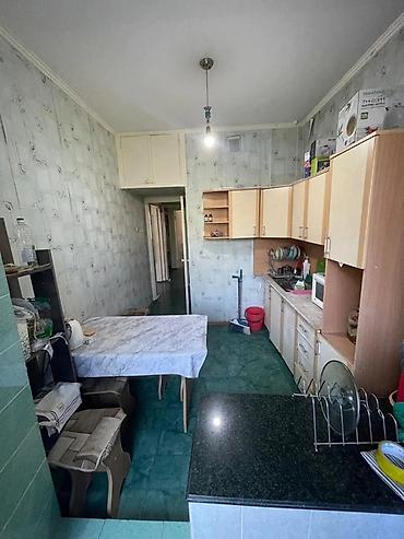 Продажа квартир: 3 комнаты, 64 м² — 4