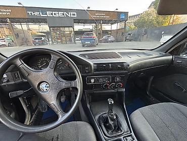 машина bwm: BMW 5 series: 1991 г., Седан — 10