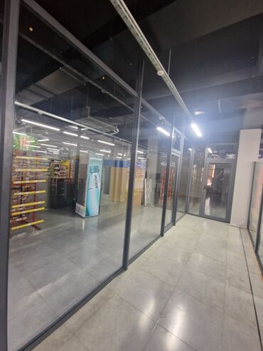 купить коммерческое помещение бишкек: Сдаю Магазин, Отдельностоящий магазин, 65 м² Действующий, С оборудованием, С ремонтом, Электричество, 1 линия
