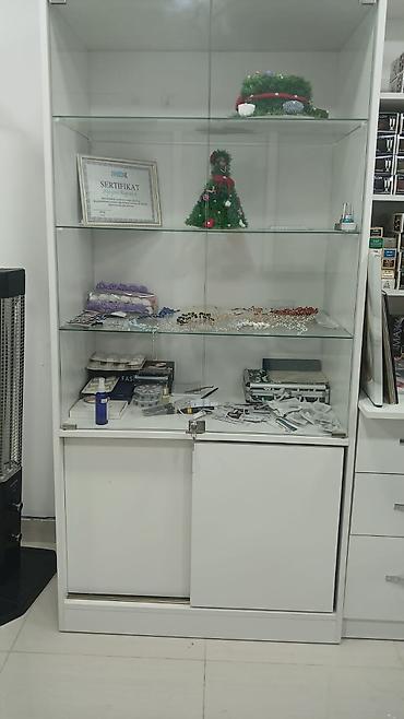 Salon, tibbi mebel dəsti: Gözəllik salonu avadanlıqları dəsti Tərkib: - Bərbər kreslosu: yumşaq — 3