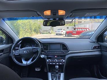 Транспорт: Hyundai Elantra: 2 л | 2019 г. Седан — 8
