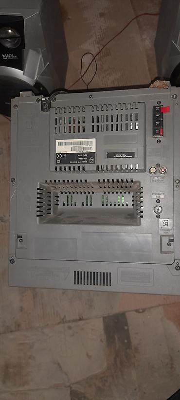 Musiqi mərkəzləri: Philips FW-M355 MP3/CD Mini Hi-Fi System - 3 diskli CD çalarını (3CD — 4