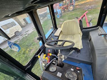 Тракторы МТЗ (Беларус): Модель: 1221, Новый, 2005 г., Трактор с другими агрегатами — 9