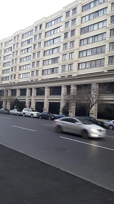 Mənzillər: Bakı, 3 otaqlı, Köhnə tikili, m. 28 may, 90 kv. m — 1