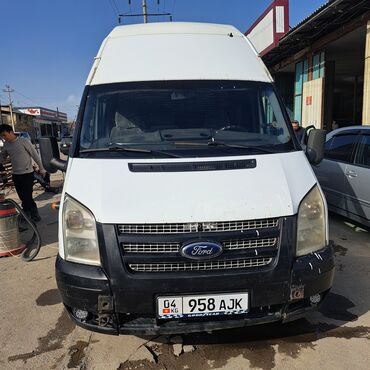 портер прадам: Легкий грузовик, Ford, 4 т, Б/у