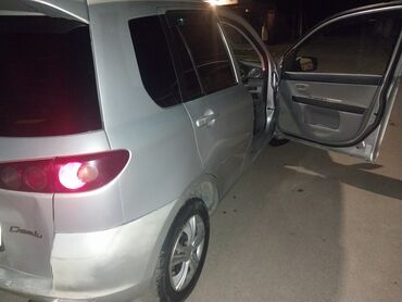 срочно продаю в связи с переездом: Mazda Demio: 2005 г., 1.3 л, Автомат, Бензин, Хетчбек