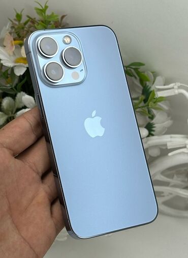 Apple iPhone: IPhone 13 Pro, Б/у, 128 ГБ, Blue Titanium, Защитное стекло, Чехол, Кабель, 76 %