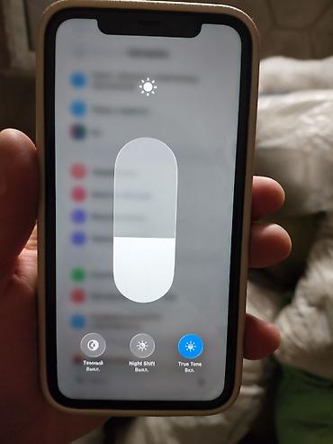 Apple iPhone: IPhone 11, Б/у, 128 ГБ, Белый, Чехол, 100 % — 2