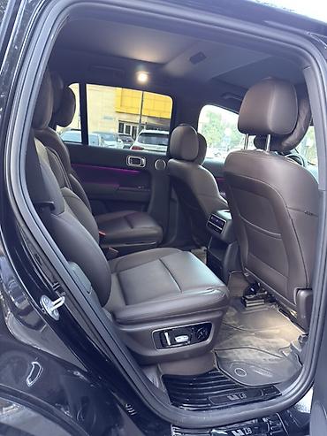 lada 06: Lixiang L8: 2023 г., 1.5 л, Автомат, Гибрид, Кроссовер — 5