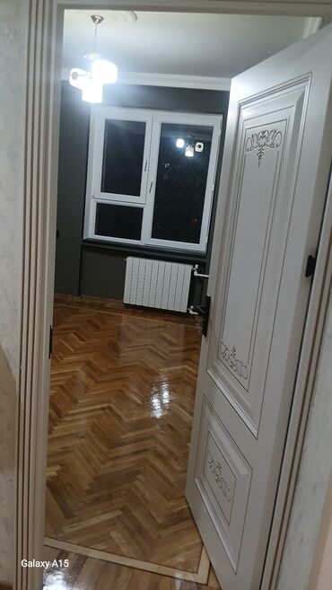 Uzunmüddətli kirayə mənzillər: KİRAYƏ ÜÇÜN İŞİQLİ və səliqəli mənzil otağı və geniş mətbəx. MENZİL — 11