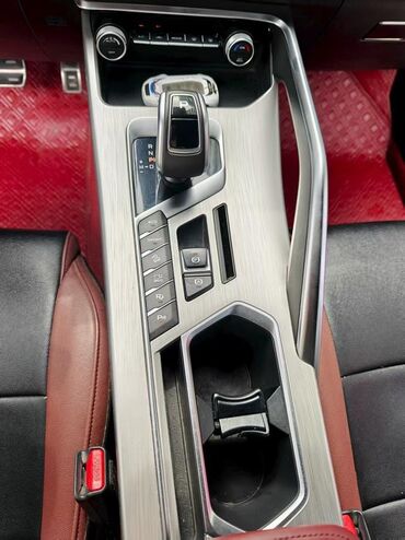 Geely: Geely Coolray: 2019 г., 1.5 л, Автомат, Бензин, Кроссовер — 12