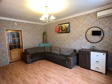 Uzunmüddətli kirayə mənzillər: Sabunçu rayonu,Razin,74 saylı məktəbin yanında,2 mərtəbə binanın,2-ci — 1