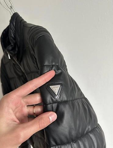 Kurtkalar: Kurtka, Bolonka, Qış, Guess, S — 4