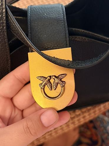 coach бишкек: PINKO — стильная кожаная сумка, чёрная Продаю оригинальную сумку — 5