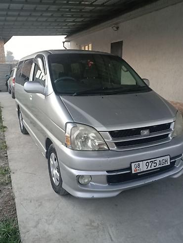 camry 1997: Toyota Granvia: 1999 г., Минивэн — 1