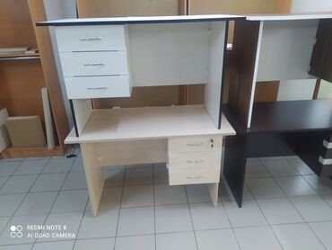 Ofis masaları: Ofis masaları tezedir. Olçuleri 120/60 hundluk 75. Bizde — 8