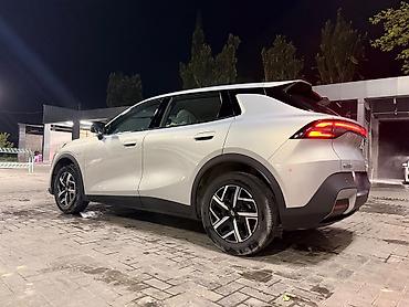 changan cs75 plus: Lixiang : 2026 г., Автомат, Электромобиль, Кроссовер — 2