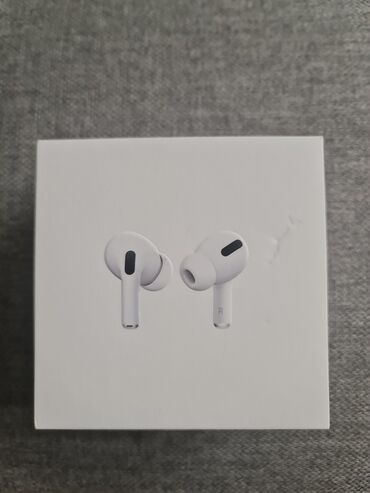 чехол для накладных наушников: Беспроводные наушники Apple AirPods Pro с активным шумоподавлением и