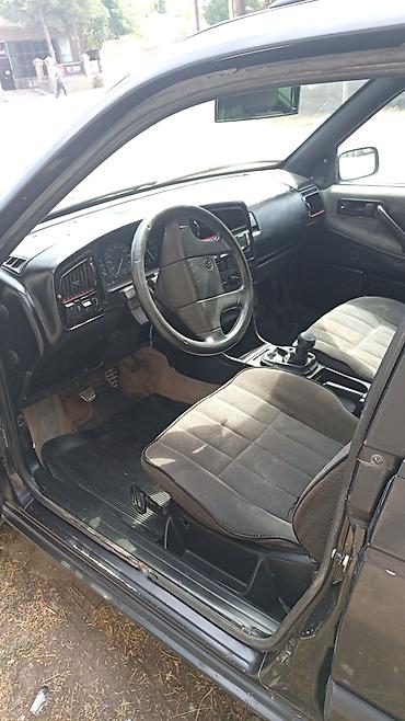 Транспорт: Volkswagen Passat Variant: 1992 г., Механика, Универсал — 2