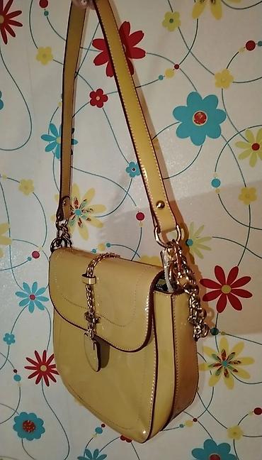 Çantalar: Çiyin çantası, Prada — 2