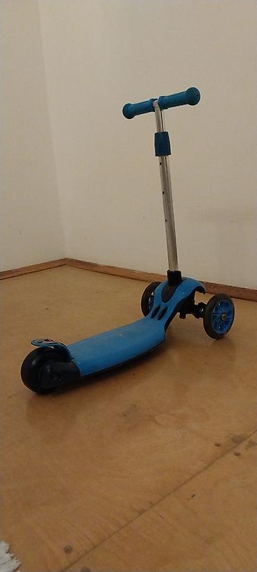 skuter samokat: Normal vəziyyətdədir.Tam işləkdir. Nömrədə whatshapda var. Daha — 3