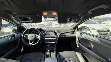 Hyundai: Hyundai Sonata: 2019 г., Автомат, Бензин, Седан — 25