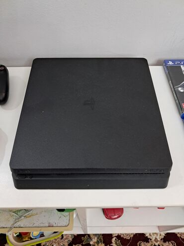 купить сони: Срочно продам PS4 slim Состояние идеальное Не прошитый, без царапин