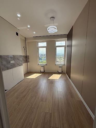 нова гранд: 2 комнаты, 57 м², Элитка, 13 этаж, Евроремонт — 5