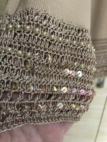 Köynək və bluzalar: 20man Don və koftalar L ölcudə 3 cu şəkildəki gullu kofta XL ölcudə — 7