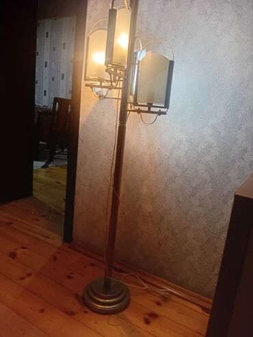 İşıqlandırma: Az islenib ev ve ofis ucun bag ucn
